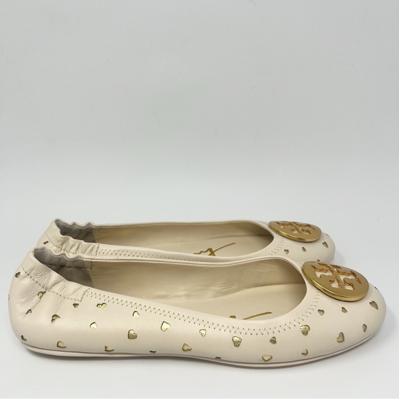 Tory Burch Minnie Heart Ballet Flats
Size 7.5 NEW! - Picture 5 of 8
